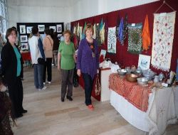 81 Yaşında Yörük Sergisi Açtı