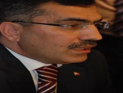 Mahmut Çelikcan Görevi Bıraktı; Yeni Seçim 3 Haziran'da!