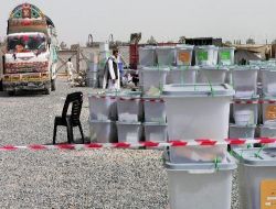 Seçim Sandıkları Kabil'e Gönderilmeye Başlandı