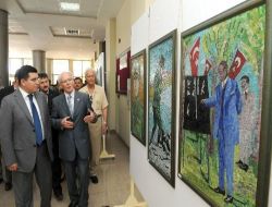 Atatürk'ün Resimleri Vitray Sergisinde