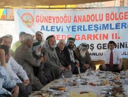 İran, Irak, Suriye ve Türkiye'deki Alevi Dedeleri Şanlıurfa'da Biraraya Geldi!