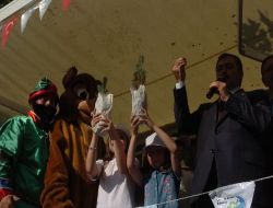 Bakan Eroğlu, Çocuklardan 'Çevreyi Koruma' Sözü Aldı!