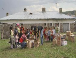 Uşak'tan Ağrı'nın Sarıca Köyüne Yardım Eli