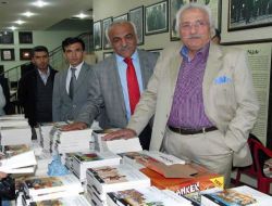 Yazar Bahadıroğlu Niğde'de Fatih'i Anlattı