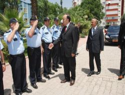 Antalya Valisi Ahmet Altıparmak'tan Emniyete Ziyaret