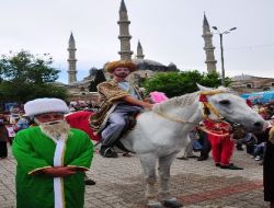 İstanbul'un Fethi'nin 557. Yıldönümü Edirne'de Kutlandı