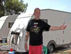 Sümer Tilmaç'a Sunucu İsmini Karıştırınca Programı Terk Etmiş