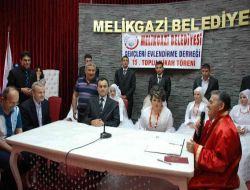 İhtiyaç Sahibi Çiftlerin Nikah Sevinci