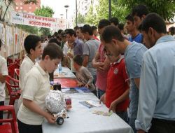 Siirt'te Bilim Ve Sanat Şenliği Sokağa Taşındı