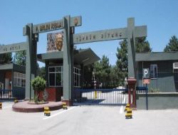 Kışla Önüne Bırakılan Bomba Etkisiz Hale Getirildi