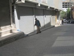 Şırnak'ta Kepenk Kapatma Eylemi Yapıldı