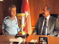 Şampiyonlar Kütahya Valiliğinde