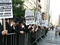 New York'ta Yahudilerin De Bulunduğu Binlerce Kişi İsrail'i Protesto Etti
