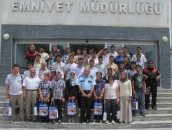 Polis Gezi Programı İle Öğrencileri Kaynaştırdı