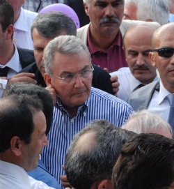 Baykal: Türkiye Bir Çıkmazda!.