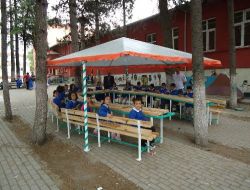 Sıcaklar Bastırdı 'açık Alanda Dersler' Başladı