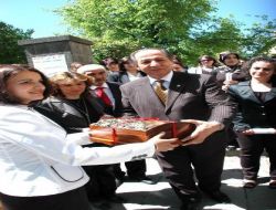 Kars'ta Mesleki Ve Teknik Eğitim Fuarı Açıldı