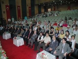 Şehit Yakını Ve Gazilere Devlet Övünç Madalyası Ve Beratı Verildi