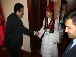 Şiirin Yıldızları Konya Valisini Ziyaret Etti