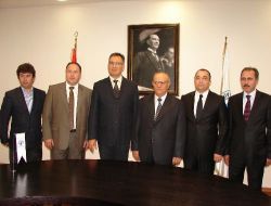 Doksan Aş, Pamukkale Üniversitesi Hastanesi'ne 1 Milyon Lira Bağışladı
