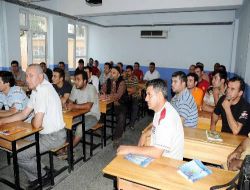 Oto Tamircileri Servislerle Rekabet Etmek İçin Yeni Teknolojileri Öğreniyor