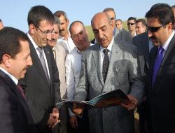 Bakan Yılmaz: İdeolojik Tartışmalar Yerine İnsanların Hayatını İyileştirelim