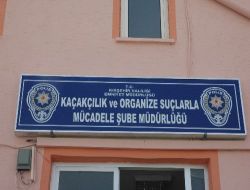 Sokak Satıcılarına Operasyon: 3 Gözaltı!