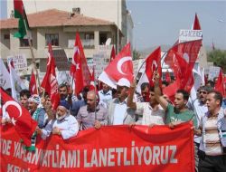 Kelkitliler, İsrail'in İden İnsani Yardım Gemisine Yönelik Saldırı Kelkit'te Kınandı