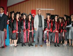 Ağrı Patnos Sağlık Meslek Lisesi 16. Dönem Mezunlarını Uğurladı