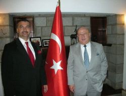 Kenya Büyükelçisi Kayalar'dan İzmirliler'e Çağrı: Kenya'ya Gelin Beş Yılda Ülkenin En Büyük Sanayicileri Olun