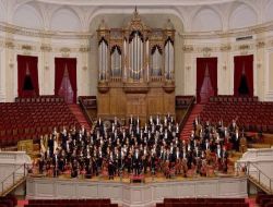 'uçan Hollandalı' 24. Uluslararası İzmir Festivali'nde