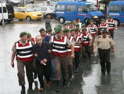 Tefecilik Yaptığı İddia Edilen 'Nurcan Reis'in Çetesi Çökertildi!