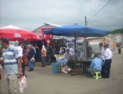 Görele'de Öğrenciler Yararına Kermes