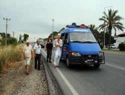 Tur Aracının Kırmızı Işık İhlali, Turistin Sürdüğü Aracı Hurda Haline Getirdi