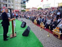İzmir'in Raylı Sistemi Efes ve Bergama'ya Kadar Uzanacak!