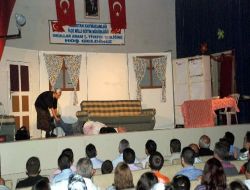 Elbistan Lisesi Öğrencilerinden 'naaş-ı Muhteremler' Oyunu