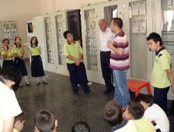 Rüzgar Tribünleri Ziyaretçi Akınına Uğruyor