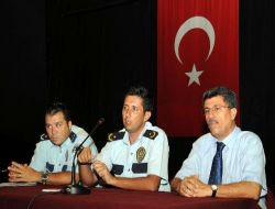 Kaldırıma Araç Park Edenlere Zabıta Ceza Kesecek