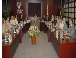 Trikocular, Okul Kıyafetlerinin Serbestleştirilmemesi Sonrası Rahat Bir Nefes Aldı