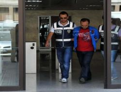Uyuşturucu Kuryesi Rejisör,Yarım Milyonluk Kokainle Yakalandı!