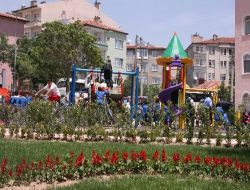 Yenilenen Hüdavent Hatun Parkı, Niğdelilerin Beğenisini Kazandı