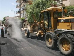Elazığ Belediyesi, Asfaltlama Çalışmalarına Devam Ediyor