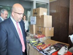 Afyonkarahisar Belediyesi Diyarbakırlı Çocuklara Spor Malzemesi Gönderdi