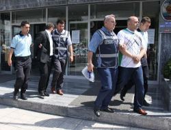 Fuhuş Operasyonunda, 4'ü Polis 35 Kişi Adliyeye Sevk Edildi!