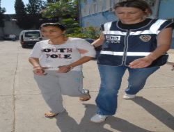 Eroini 3 Aylık Bebeğinin Bezinde Saklamış!!