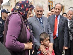 Ulaştırma Bakanı Binali Yıldırım Da Kasket Taktı!