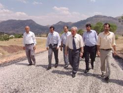 Vali Sodan, Köy Yollarını Denetledi