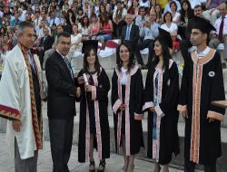 Hatay Mustafa Kemal Üniversitesi'nde Mezuniyet Coşkusu