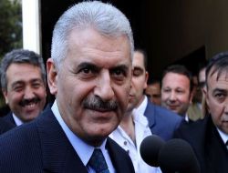 Bakan Yıldırım: "Google, Türkiye'ye Çifte Standart Uygulamasın"