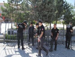 Hakkâri Adliyesi'nde Yoğun Güvenlik Önlemleri Alındı